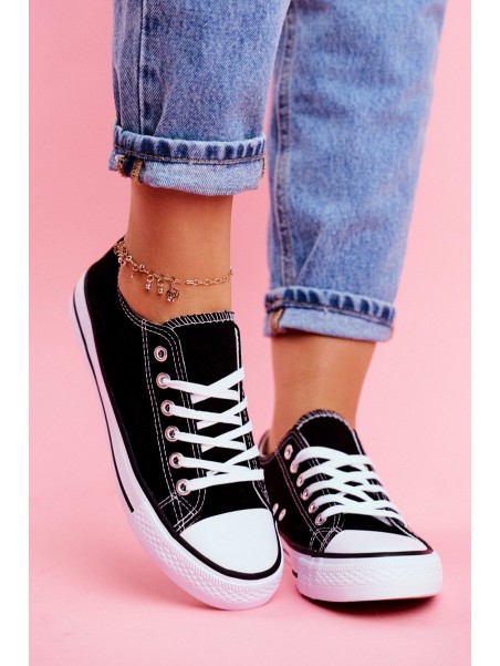 Women's Classic Sneakers Black With White Sole Omerta