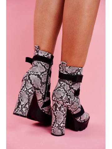 Women's Boots On High Heel Snake Skin Gladios 2