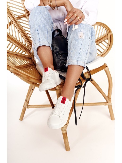 Women's Leather Sneakers With A Ribbon BIG STAR DD274685 White Women's Leather Sneakers With A Ribbon BIG STAR DD274685 White