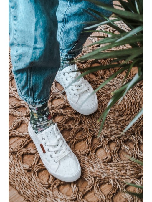 Women's Lace Sneakers BIG STAR W274925 White Women's Lace Sneakers BIG STAR W274925 White