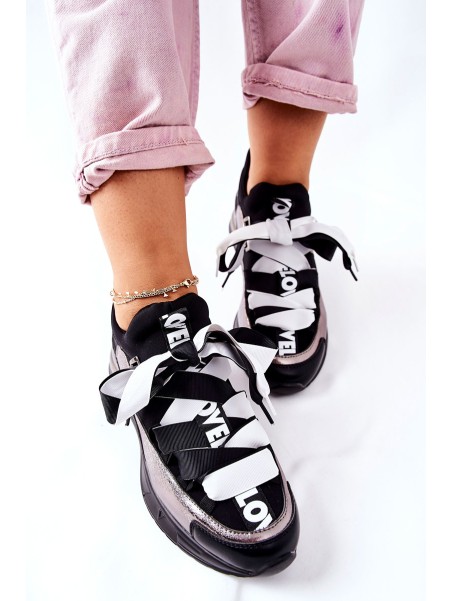 Sporty Sneakers Shoes Black And Silver Dexla