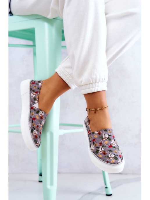 Moteriški sportbačiai su atminimo putomis Big Star JJ276015 pilki Moteriški sportbačiai su atminimo putomis Big Star JJ276015 pilki