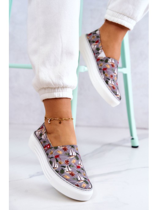 Moteriški sportbačiai su atminimo putomis Big Star JJ276015 pilki Moteriški sportbačiai su atminimo putomis Big Star JJ276015 pilki