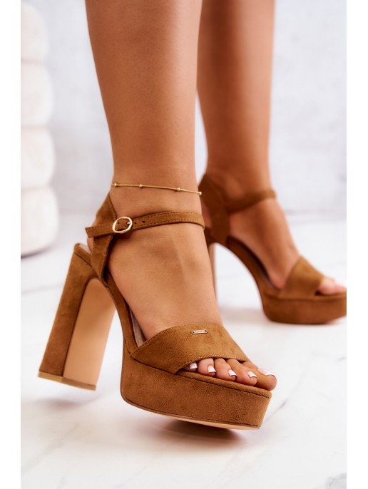 Zomšiniai sandalai ant baro Big Star JJ274530 ruda Zomšiniai sandalai ant baro Big Star JJ274530 ruda