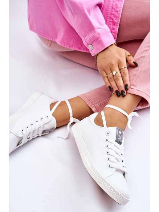 Moteriški klasikiniai sportbačiai White Eleya