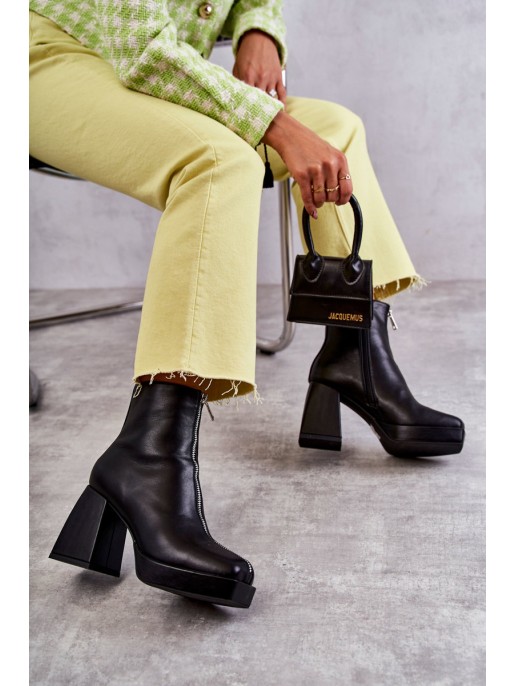 Women's Boots On Chunky Heels With A Zipper Black Carrera Women's Boots On Chunky Heels With A Zipper Black Carrera