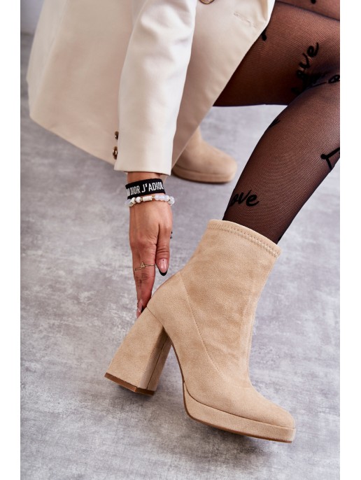 Women's Suede Boots On High Heel Light beige Ramira