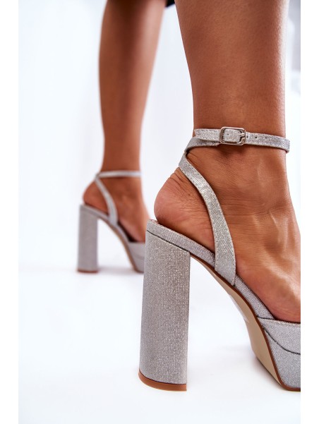 Women's Sandals Glitter On a Heel silver Rosel