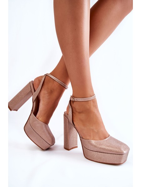 Women's Sandals Glitter On a Heel golden Rosel