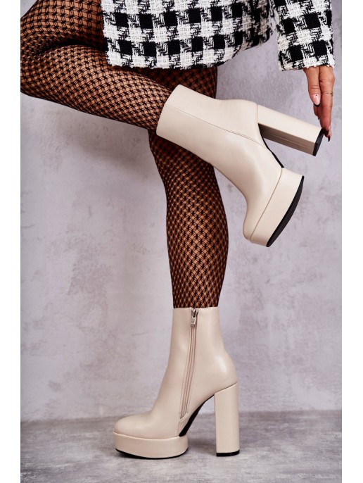 Smooth Leather Booties On A Bar Beige Kaysa Smooth Leather Booties On A Bar Beige Kaysa