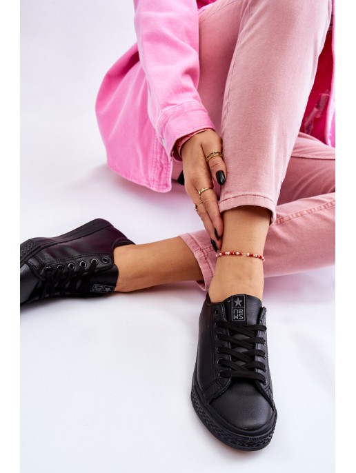 Women's Classic Leather Sneakers Black Misima