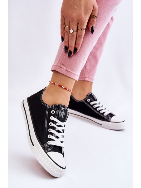 Women's Classic Sneakers Black and White Ecoma