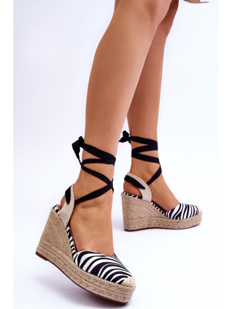 Tied Sandals On A High Wedge Black And White Lendy