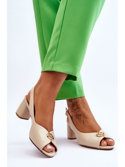 Fashionable Leather Heel Sandals Beige Hette