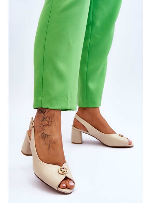 Fashionable Leather Heel Sandals Beige Hette