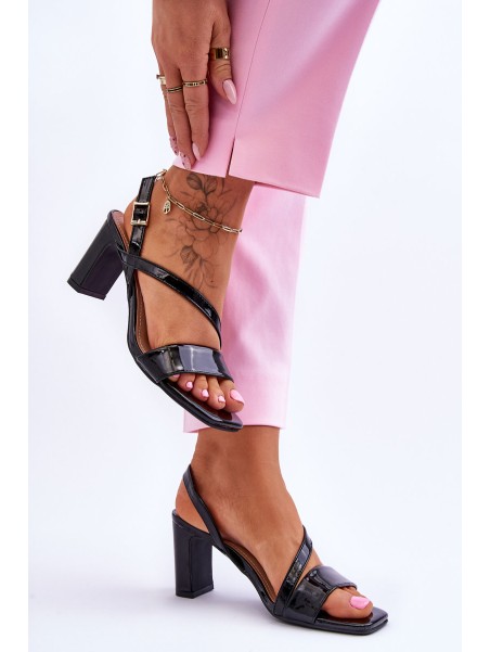 Women's Lacquered Sandals On Heel Black Carrie
