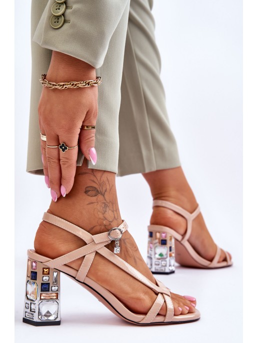 Lacquered Sandals On A Decorative Heel D&A CR-232 Beige Lacquered Sandals On A Decorative Heel D&A CR-232 Beige