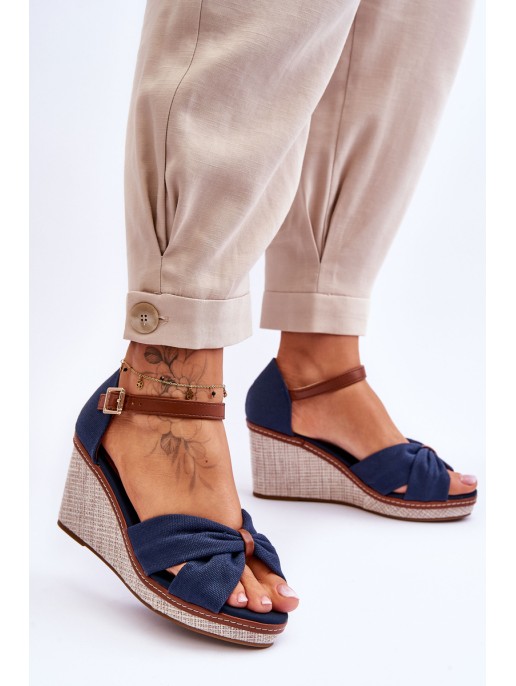 Tamsiai mėlynos spalvos „Daphne“ moteriškos „Wedge“ sandalai