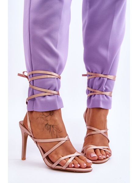 Moteriški surišti sandalai ant aukšto kulno smėlio spalvos Meya