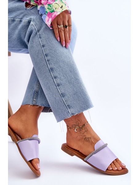 Elegantiški plokščiakulniai violetiniai termenai