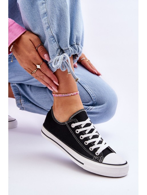 Classic Low Women's Sneakers Black Vegas