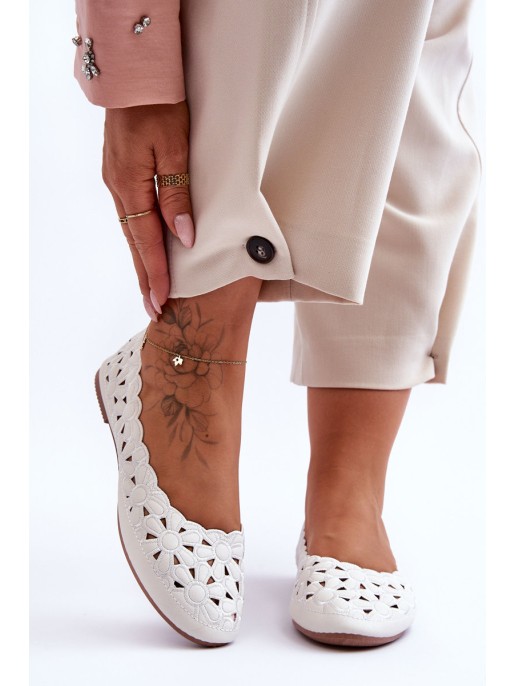 Women's Glittering Openwork Ballet Shoes White Visionary