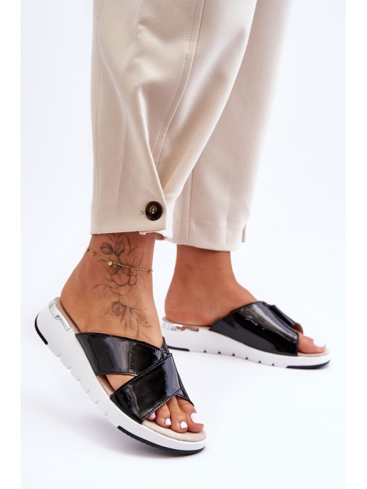 Lacquered Low Heel Clogs S.Barski AL22469 Black