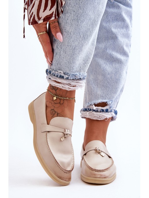 Women's Classic Moccasins Beige Cortez