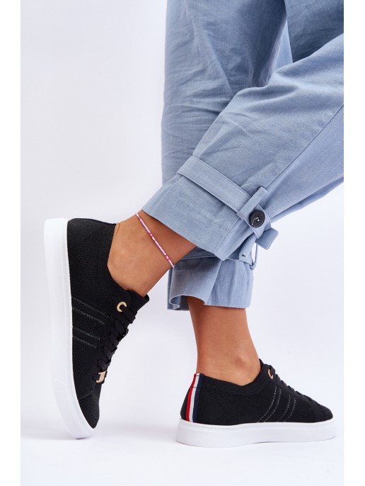 Women's Lace-up Sneakers Black Etna
