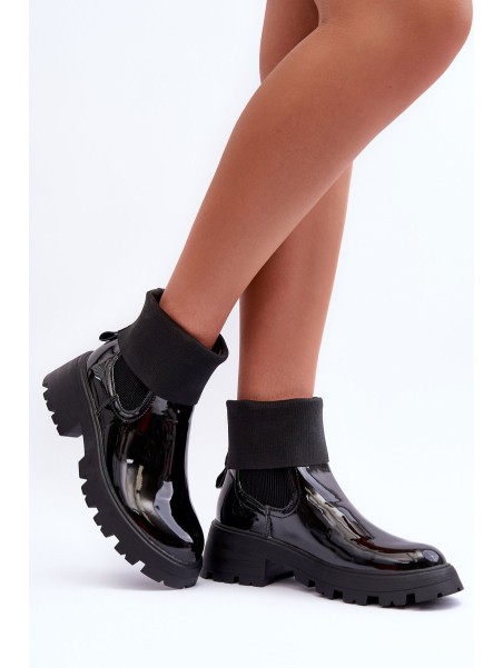 Women's Glossy Lace-up Ankle Boots Black Pavo