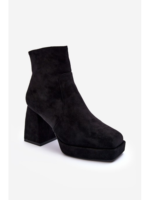 Leather Boots On Massive Heel Black Abnous