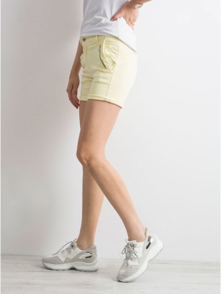 Šortai-JMP-SN-759-4.13P- geltoni