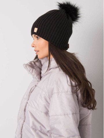 Czapka-JK-CZ-24.30-czarny 2