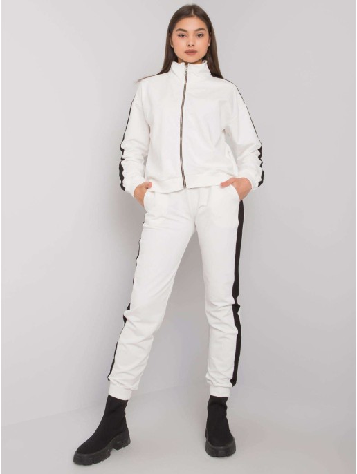 Laisvalaikio kostiumas-RV-KMPL-6769.19-baltas Laisvalaikio kostiumas-RV-KMPL-6769.19-baltas