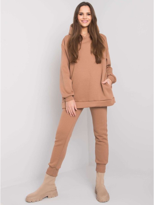 Laisvalaikio kostiumas-RV-KMPL-7372.26X-rusvas Laisvalaikio kostiumas-RV-KMPL-7372.26X-rusvas