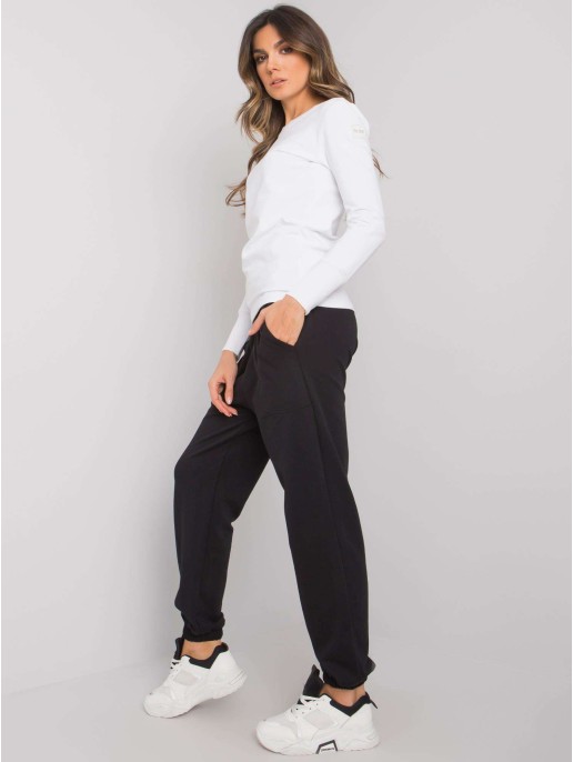 Laisvalaikio kostiumas-RV-KMPL-7338.07X-baltas-juodas Laisvalaikio kostiumas-RV-KMPL-7338.07X-baltas-juodas