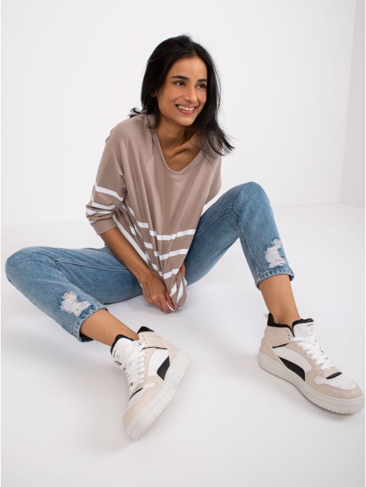 Bluzka-RV-BZ-7556.68-ciemny bezowy Bluzka-RV-BZ-7556.68-ciemny bezowy