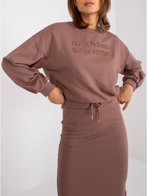 Laisvalaikio kostiumas-EM-KMPL-648.71-šviesiai rudas