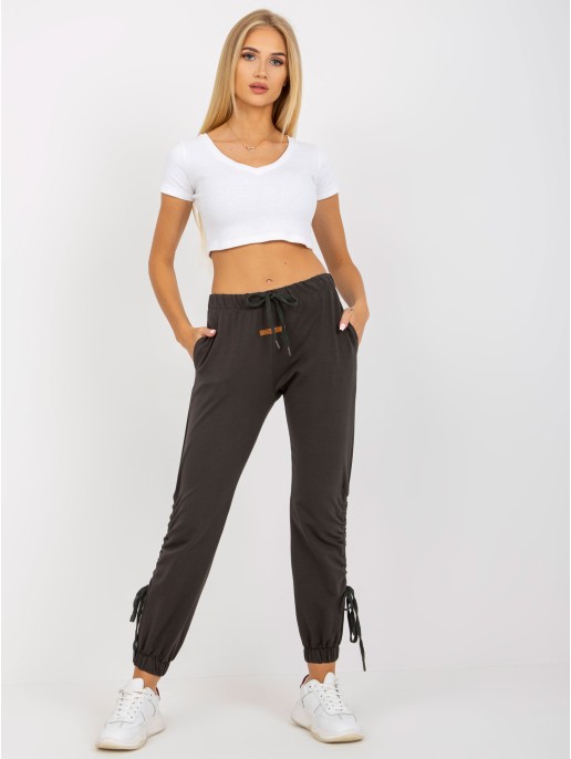 Spodnie dresowe-RV-DR-7943.19-ciemny khaki Spodnie dresowe-RV-DR-7943.19-ciemny khaki