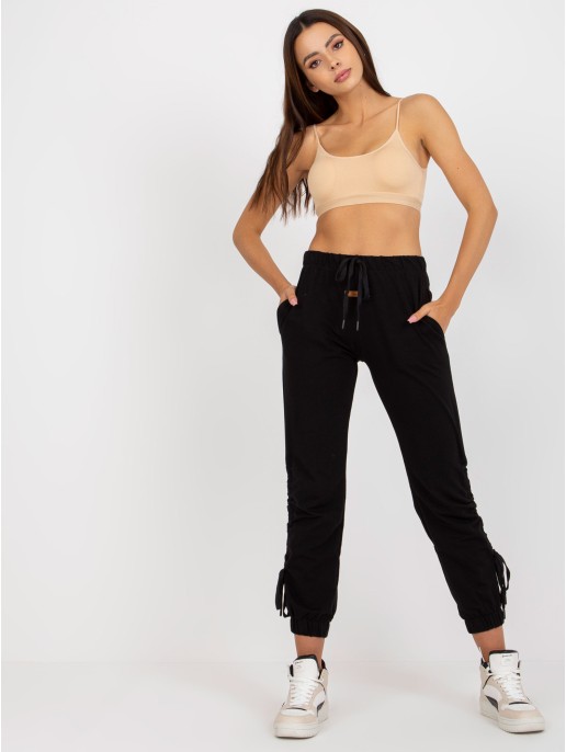 Spodnie dresowe-RV-DR-7943.19-czarny Spodnie dresowe-RV-DR-7943.19-czarny