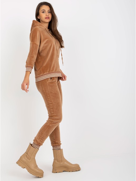 Komplet-RV-KMPL-8286.40-camelowy Komplet-RV-KMPL-8286.40-camelowy