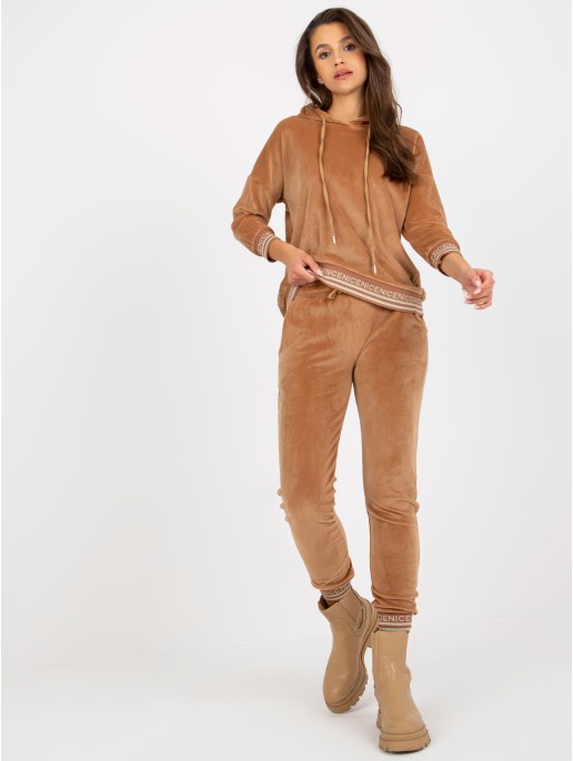 Komplet-RV-KMPL-8286.40-camelowy Komplet-RV-KMPL-8286.40-camelowy