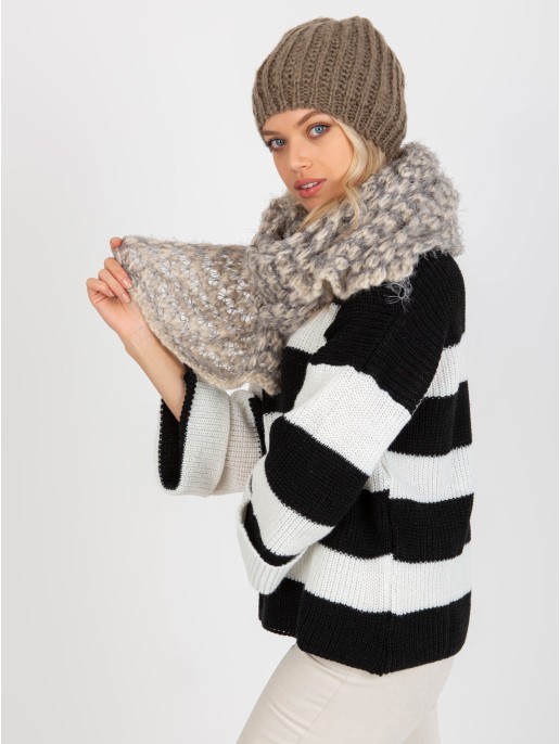 Szalik-AT-SZ-3710.88-beżowy Szalik-AT-SZ-3710.88-beżowy