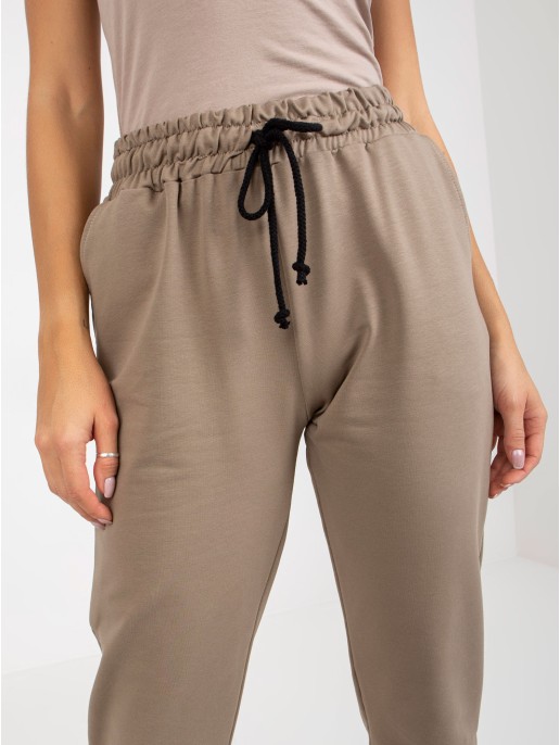 Spodnie-LK-SP-508922.05-ciemny bezowy Spodnie-LK-SP-508922.05-ciemny bezowy