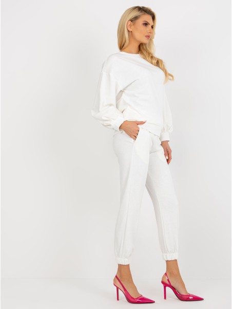 Komplet-EM-KMPL-637.26P-ecru