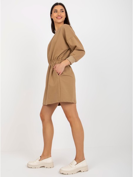 Sukienka-EM-SK-HS-21-487.41-camelowy