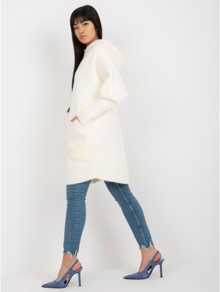 Płaszcz-MBM-PL-19905-1.96P-ecru