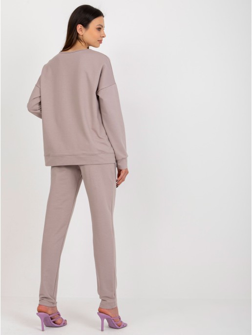 Laisvalaikio kostiumas-LK-KMPL-509315.06-tamsiai smėlio spalvos Laisvalaikio kostiumas-LK-KMPL-509315.06-tamsiai smėlio spalvos