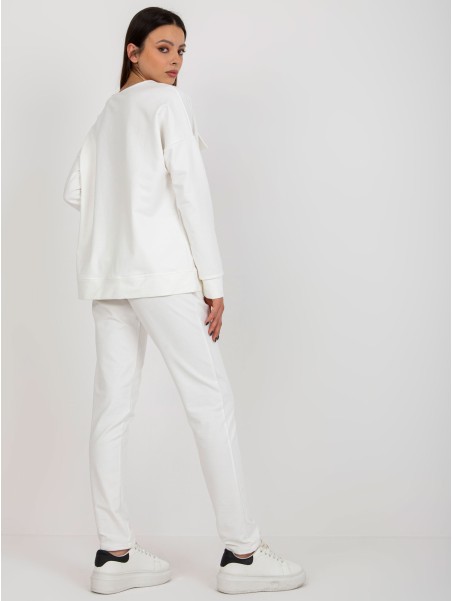 Laisvalaikio kostiumas-LK-KMPL-509315.06-baltas