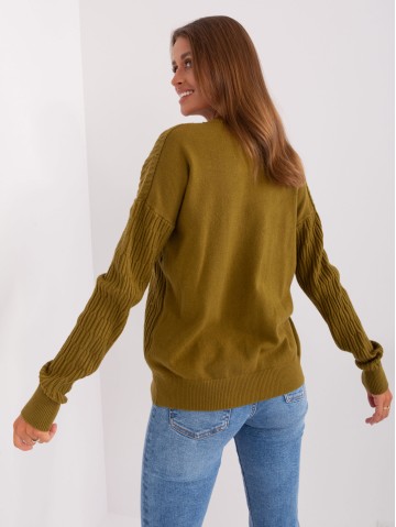 Sweter-AT-SW-2338.14P-oliwkowy 2